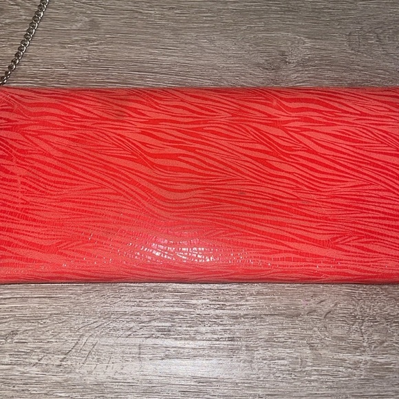 CARLOS FALCHI FATTO A MANO WMN RED PINK ZEBRA SUEDE DESIGNER SHOULDER BAG CHAIN - Picture 8 of 9